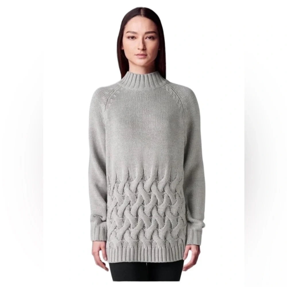 Simply Vera Wang Womens Gray Crew Neck Cable Knit Long Sleeve Sweater Sz M New